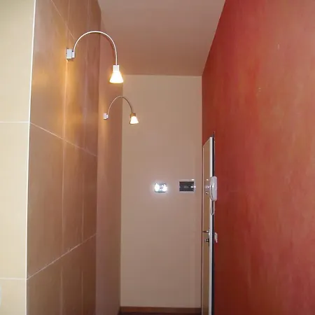 Scendi Dal Treno * Bologne